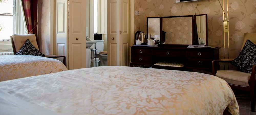 The Lodge Guest House Elgin Extérieur photo